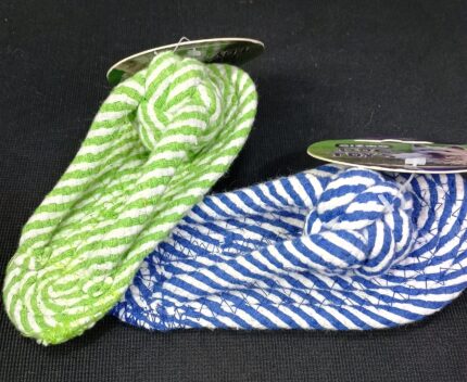 Igračka od kanapa papuča za pse